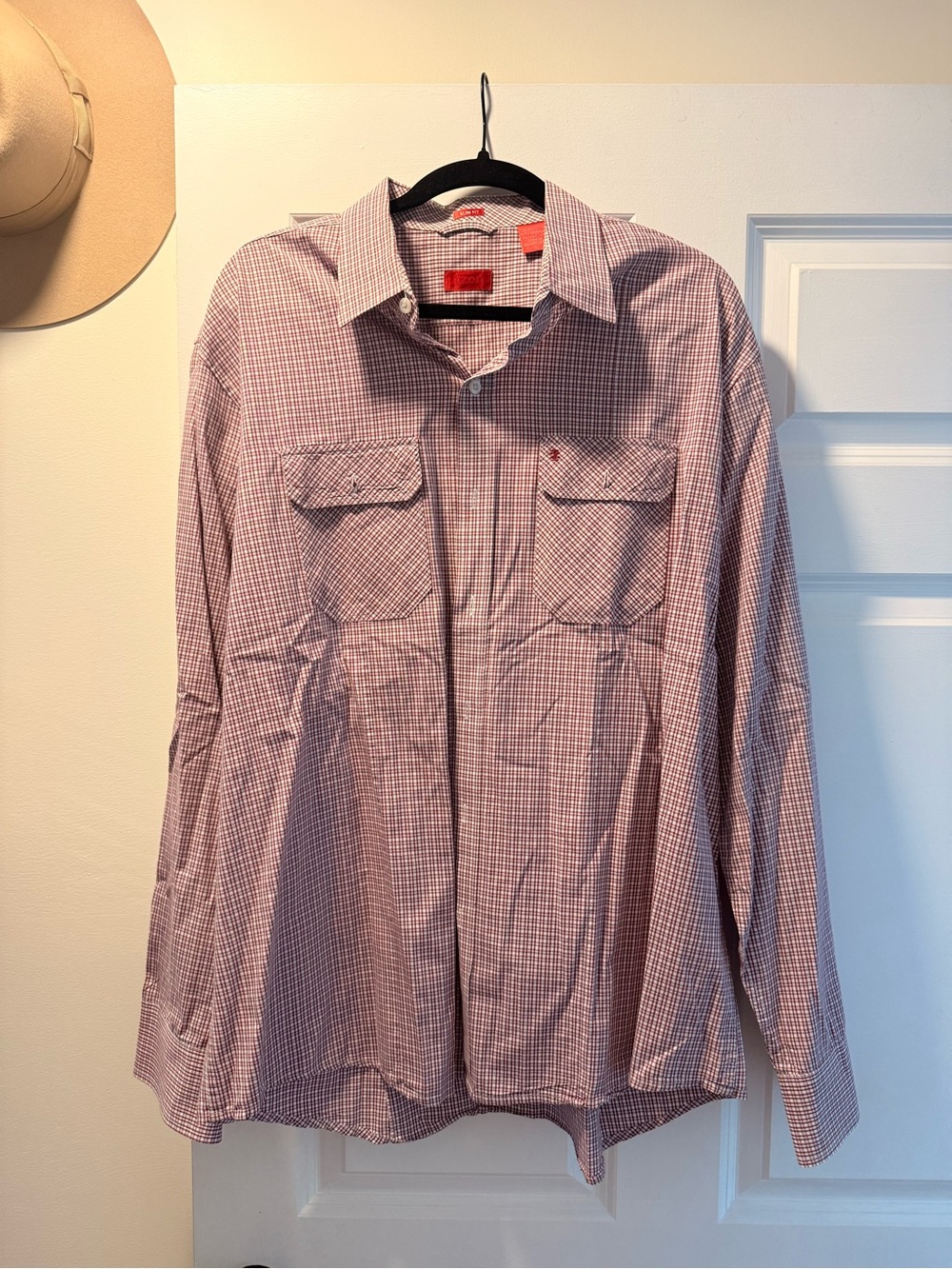Izod Men's Long-Sleeve Check Button-Down Shirt - Red and White
